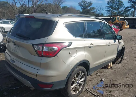 2017 Ford Escape Se z USA, uszkodzony, nr VIN 1FMCU9G95HUC90522